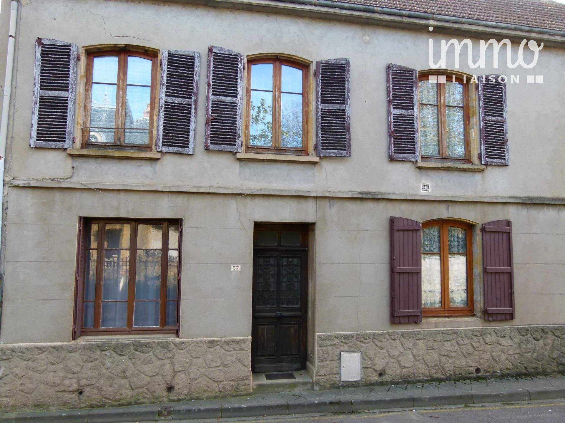 rumah dalam Ceron, Bourgogne-Franche-Comte 10819405