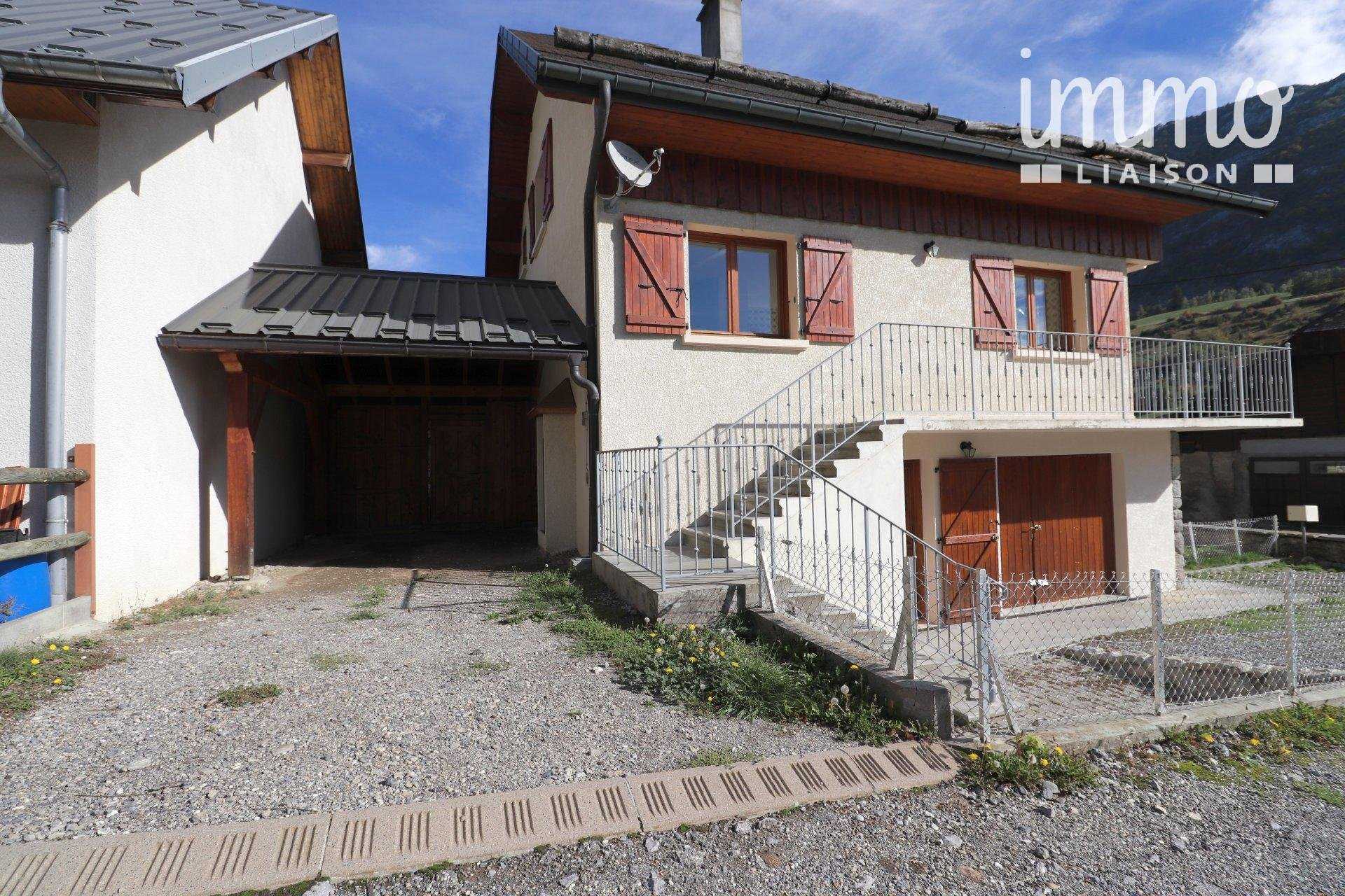 Haus im La Thuile, Auvergne-Rhone-Alpes 10819483