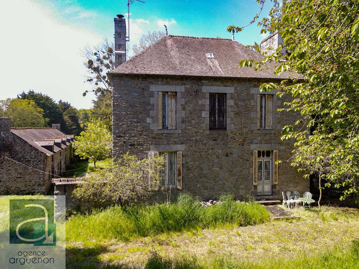 Rumah di Pleudihen-sur-Rance, Brittany 10819606