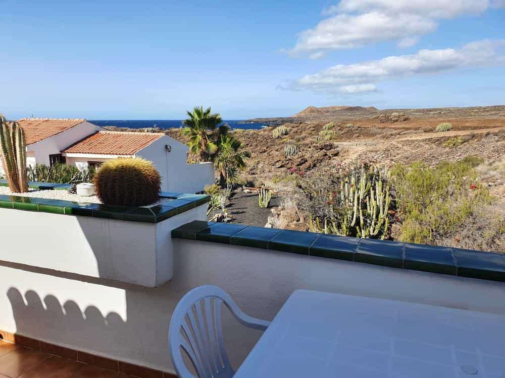 بيت في Amarilla Golf, Canarias 10819618