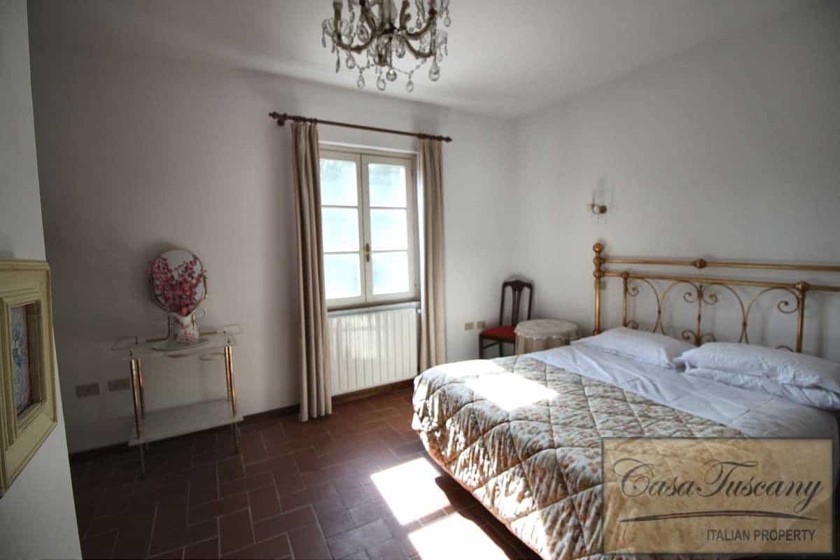 Rumah di Crespina, Tuscany 10819714