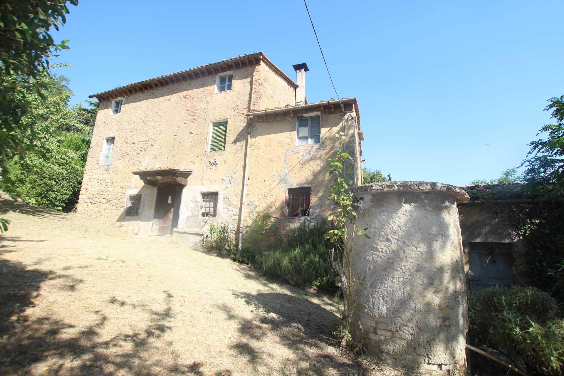 House in Volterra, Tuscany 10819717