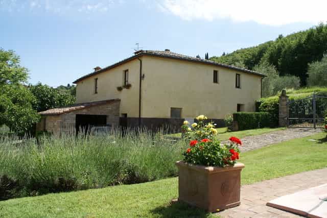 Dom w Sarteano, Toskania 10819723