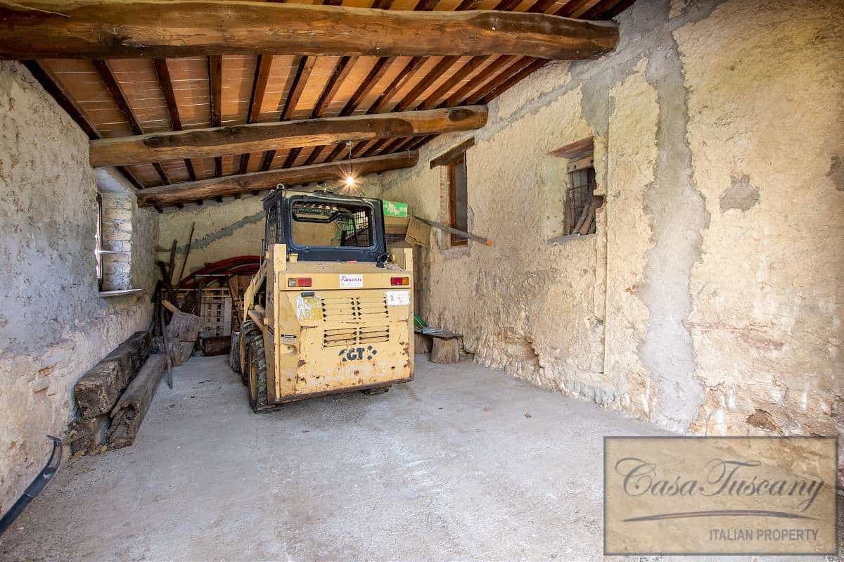 House in Sarteano, Tuscany 10819723