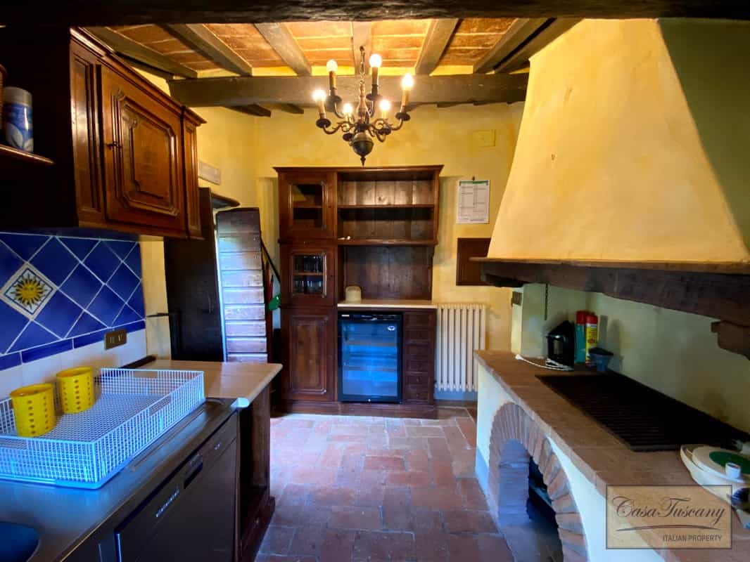 σπίτι σε Cortona, Tuscany 10819724