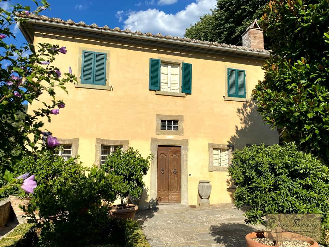 House in Cortona, Tuscany 10819724