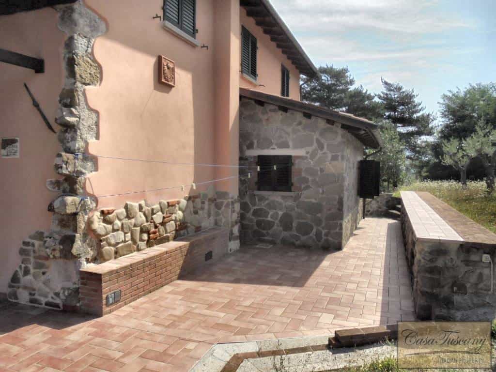 Dom w Gallicano, Toskania 10819741