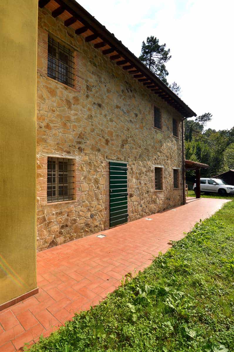 House in Camaiore, Tuscany 10819787