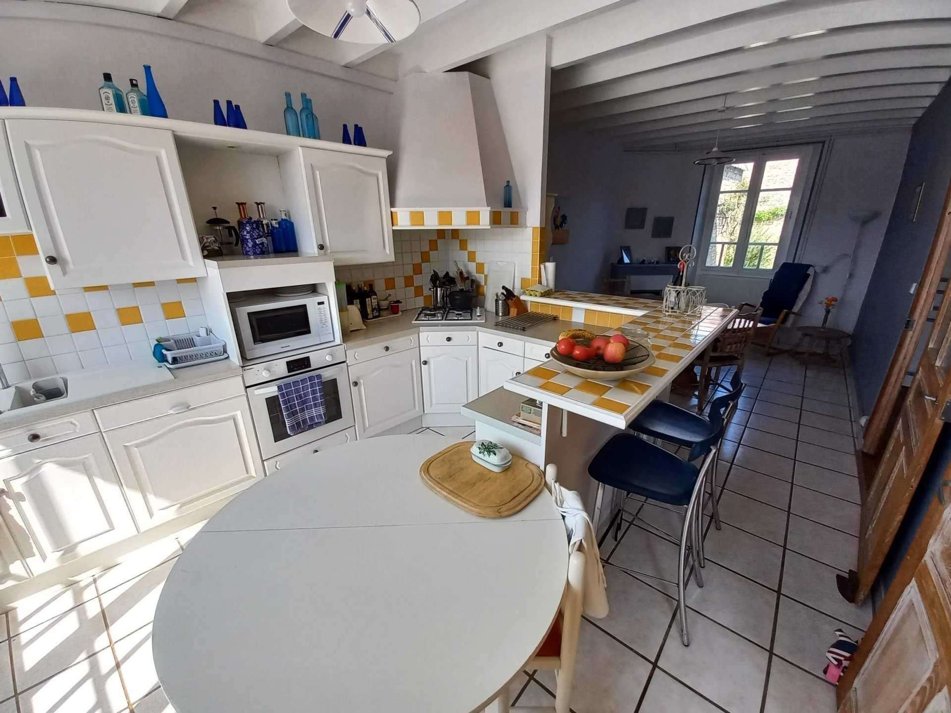 公寓 在 Ventouse, Nouvelle-Aquitaine 10819833
