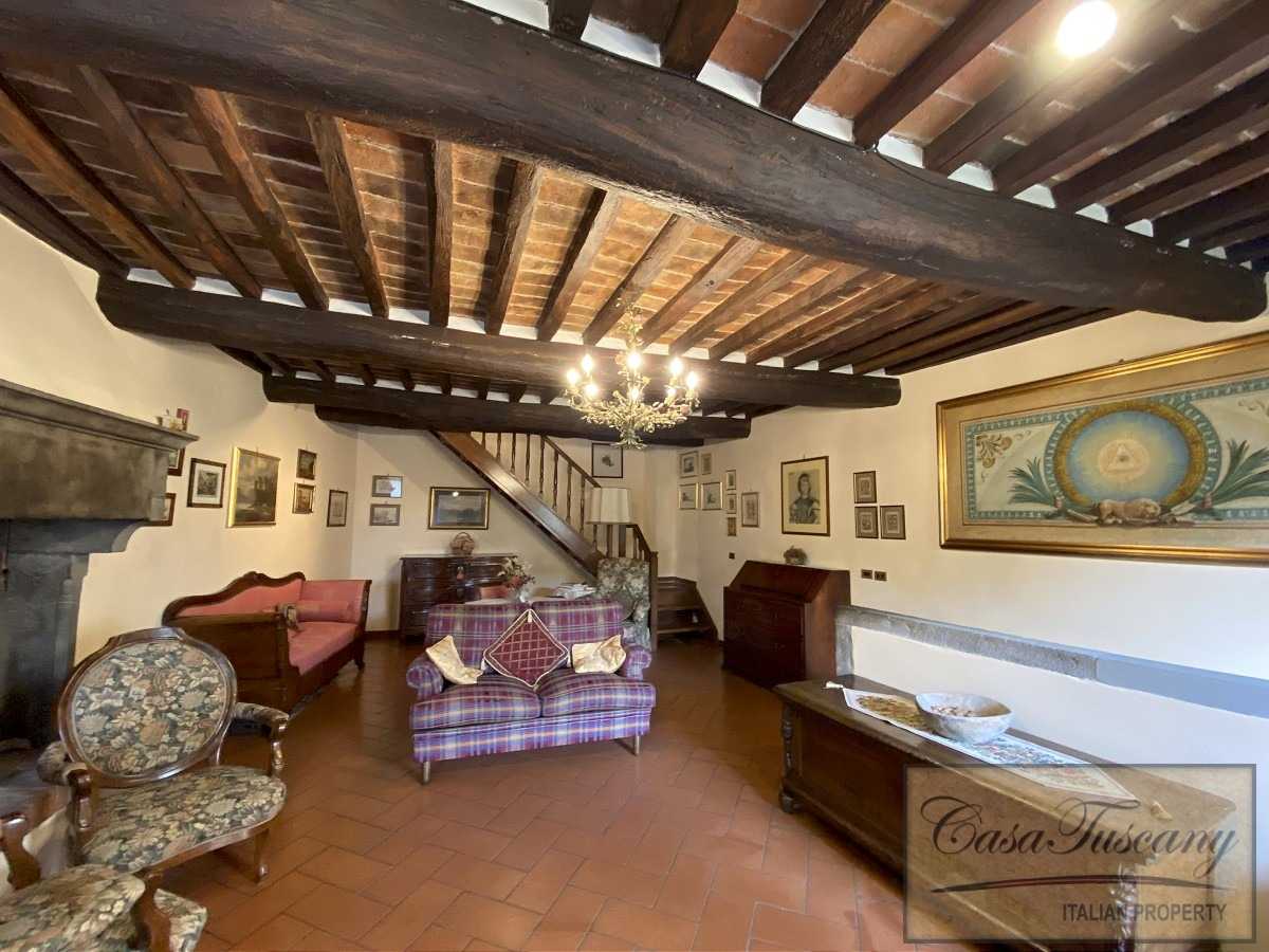 σπίτι σε Cortona, Tuscany 10819837