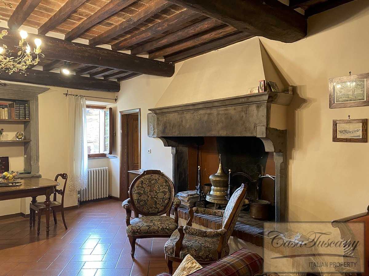 Rumah di Cortona, Tuscany 10819837