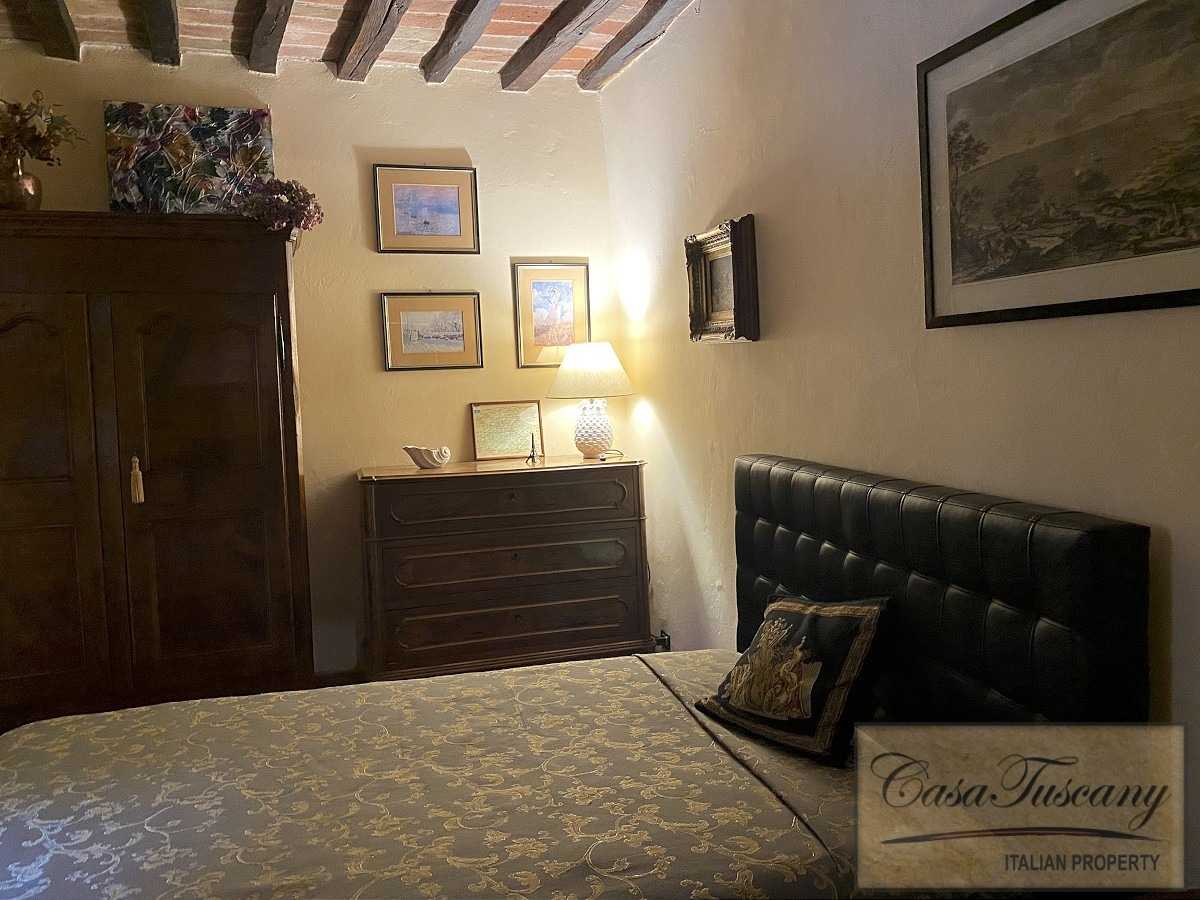 σπίτι σε Cortona, Tuscany 10819837
