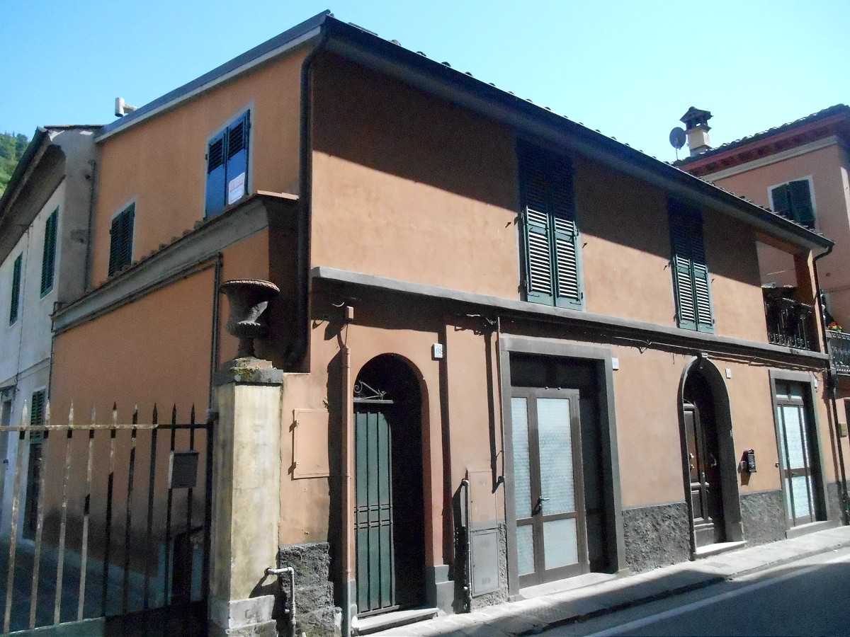 Condominium in Bagni di Lucca, Tuscany 10819862
