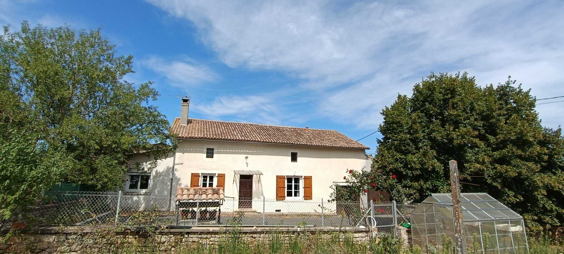 casa no Theil-Rabier, Nouvelle-Aquitaine 10820010