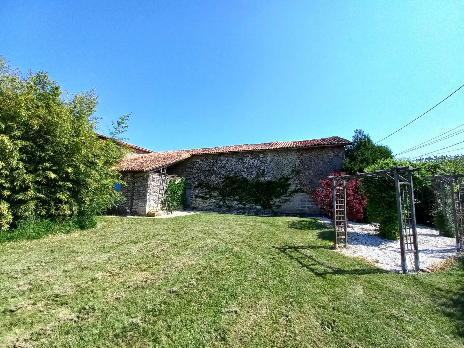 Dom w Ventouse, Nouvelle-Aquitaine 10820127