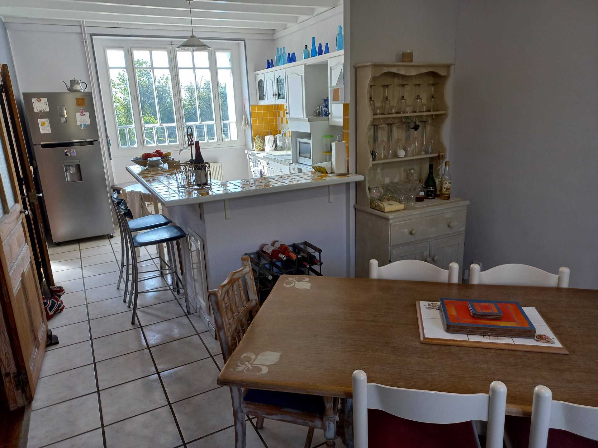 Rumah di Ventouse, Nouvelle-Aquitaine 10820127