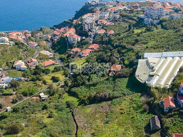 Tierra en Estreito da Calheta, Madeira 10820310