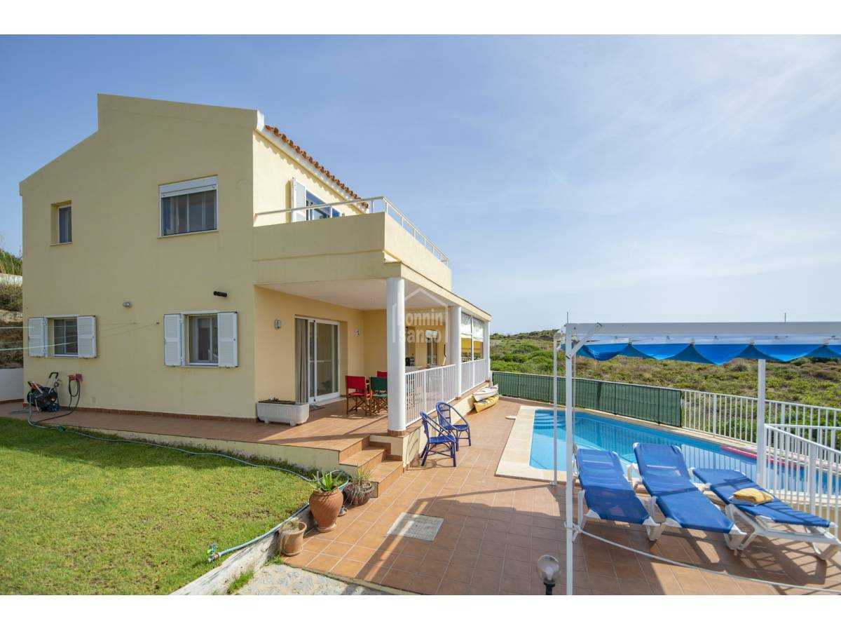 Будинок в Cala Llonga, Illes Balears 10820396