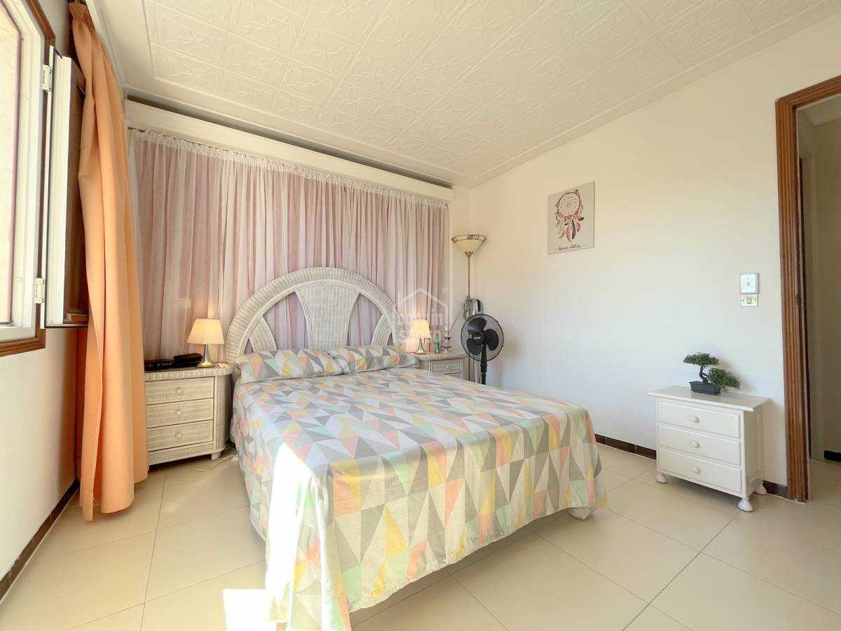 Condominium in Cala Millor, Balearic Islands 10820486