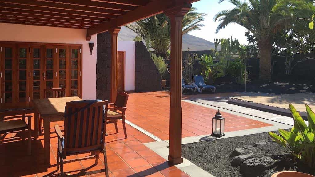 casa en uga, Islas Canarias 10820576
