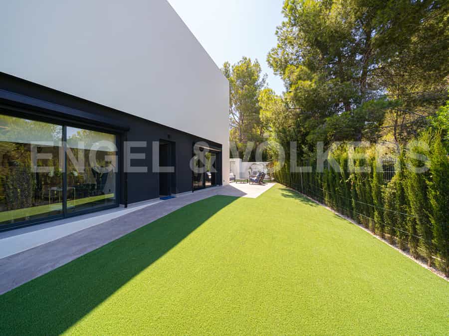 House in Albir, Valencia 10820618