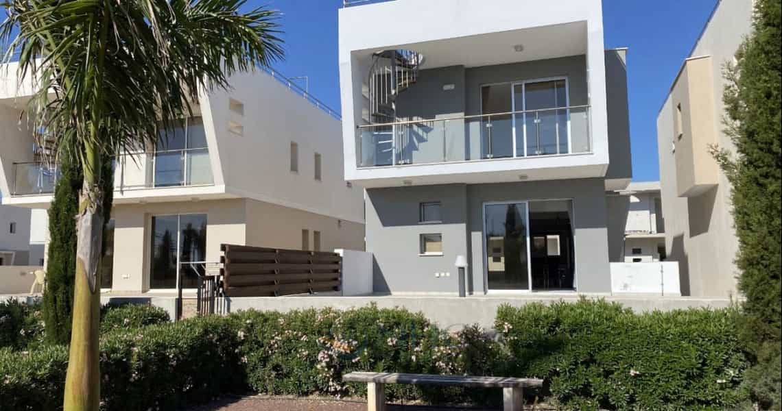 House in Empa, Pafos 10820648