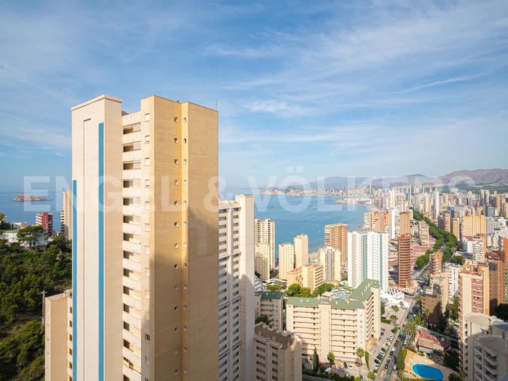 Condominium in Rincon de Loix, Valencia 10820658