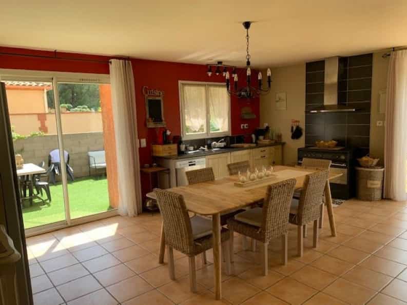 House in Saint-Andre, Occitanie 10820744