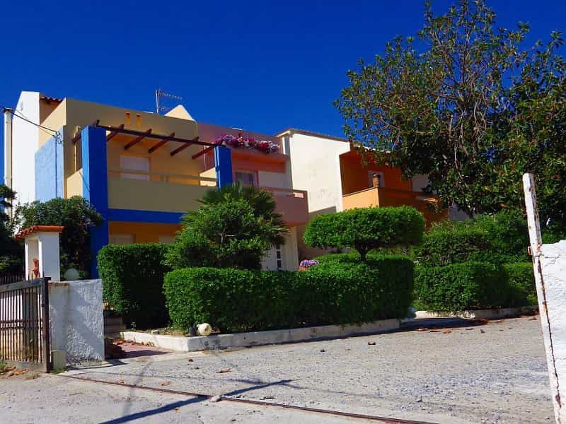 Hus i Agios Antonios, Kriti 10820877