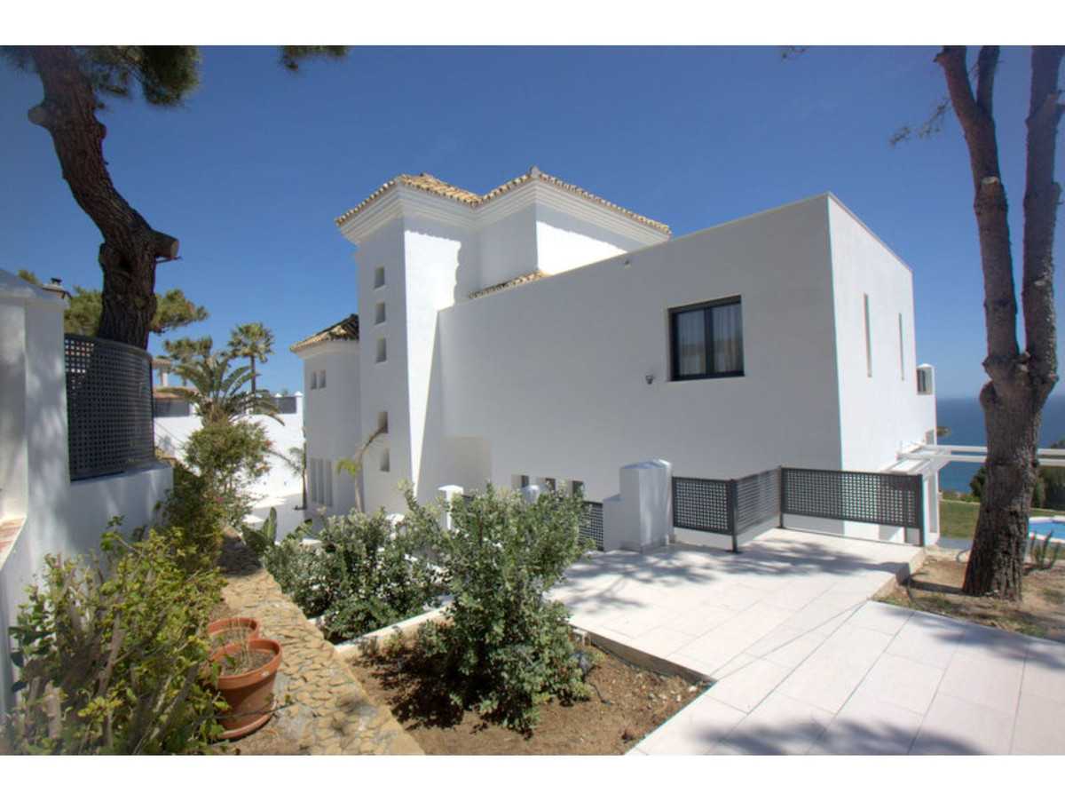 House in Manilva, Andalusia 10821601