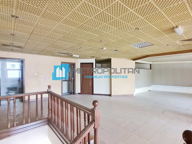 公寓 在 Dubai, Dubai 10822688