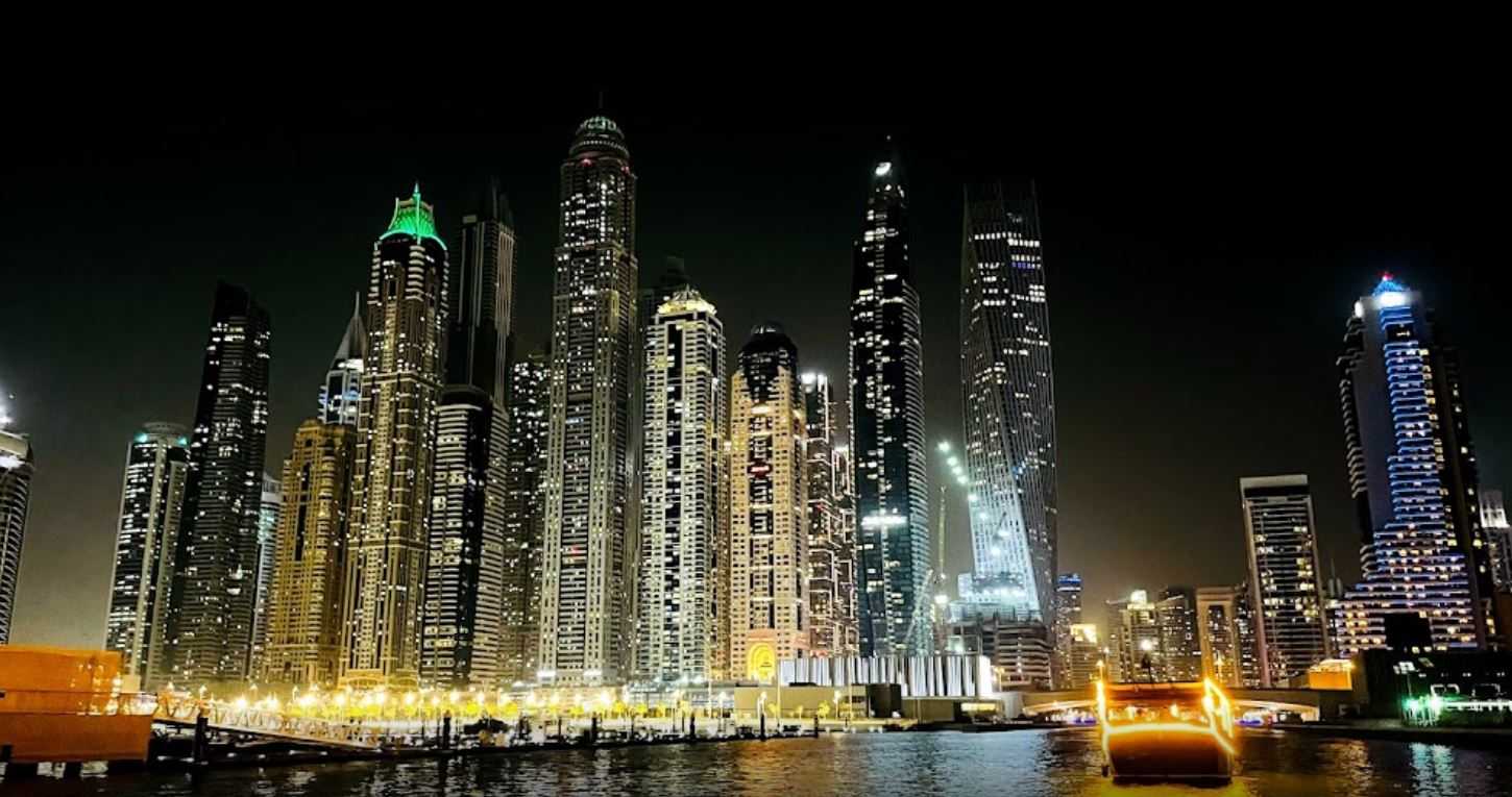 Yang lain dalam Dubai, Dubai 10822921