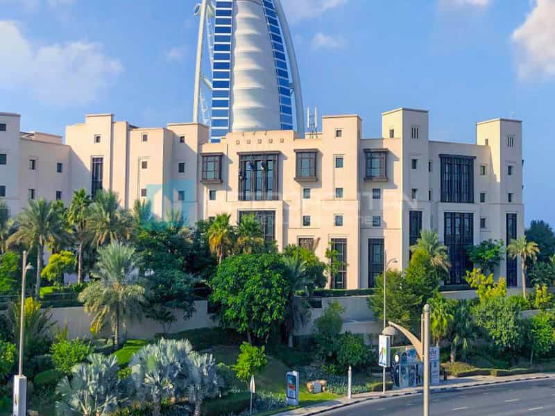 Condominium in Dubai, Dubai 10822982