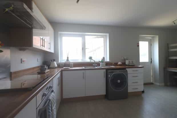 House in Little Coates, North East Lincolnshire 10823001