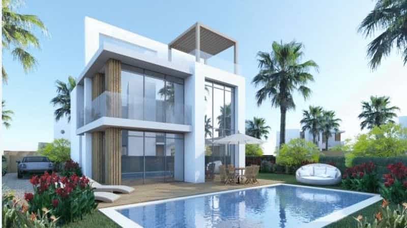 House in Paralimni,  10823170
