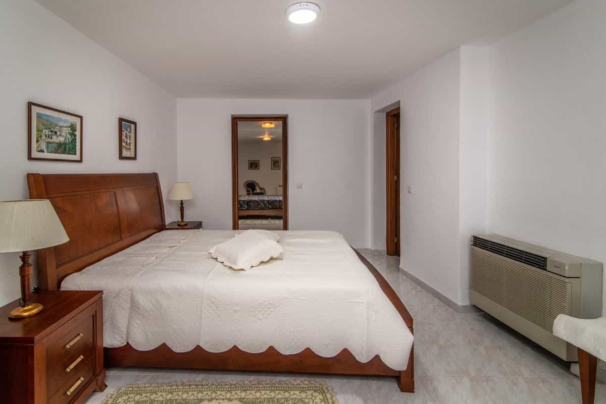 房子 在 Benalmádena, Andalucía 10823573
