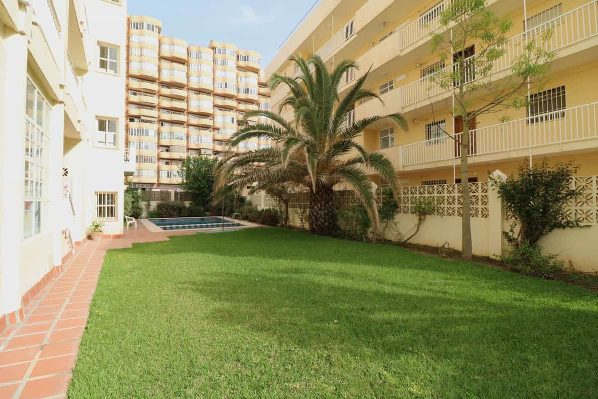 Condomínio no Fuengirola, Andalucía 10823713