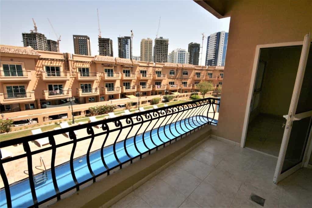Condominium dans Warisan, Dubaï 10823992