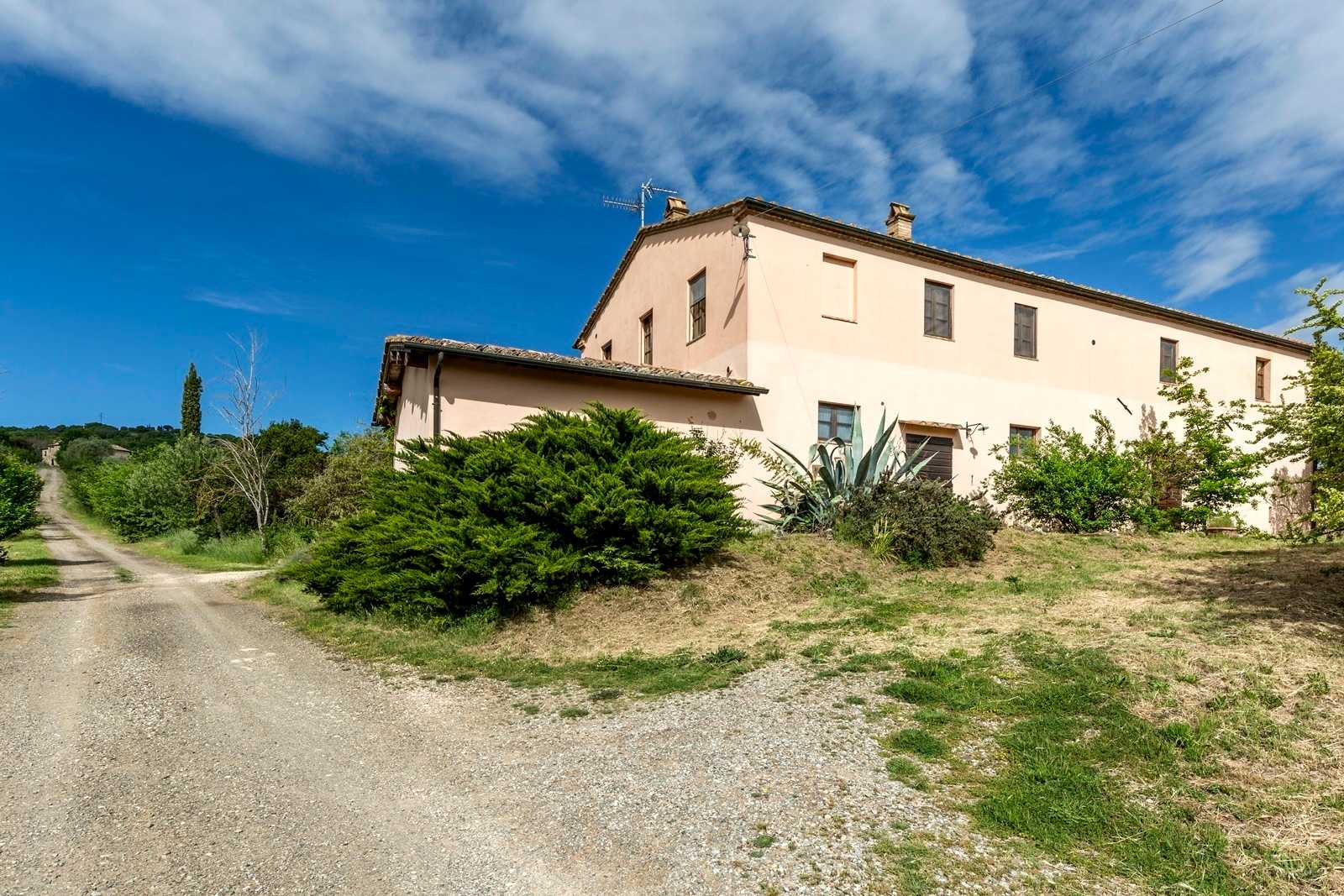 Rumah di Siena, Toskana 10824128