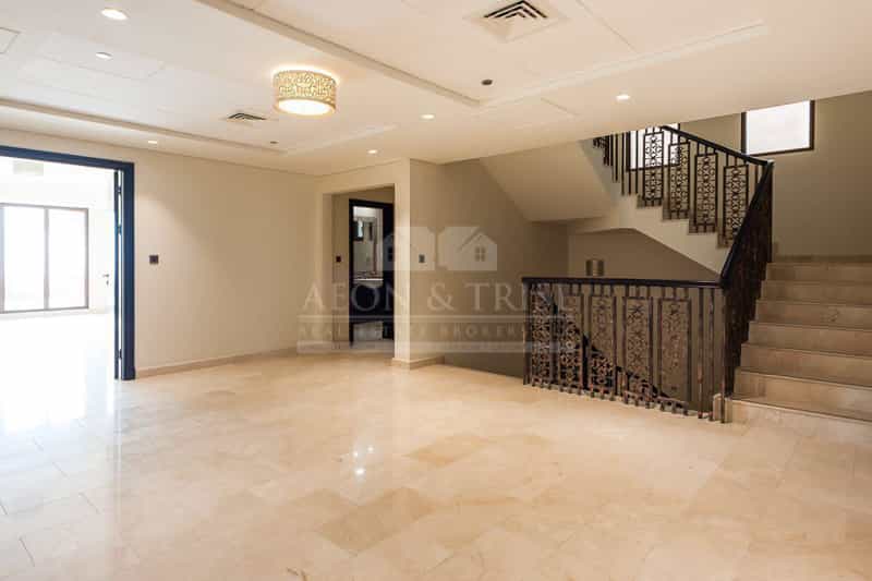 Talo sisään Dubai, Dubai 10824455