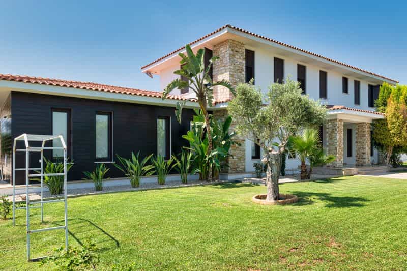 σπίτι σε Dromolaxia, Larnaca 10824771