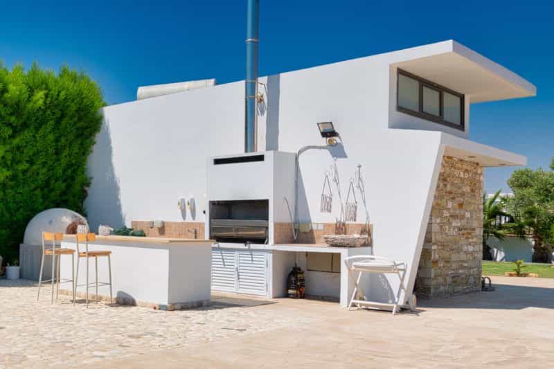 Haus im Dromolaxia, Larnaca 10824771
