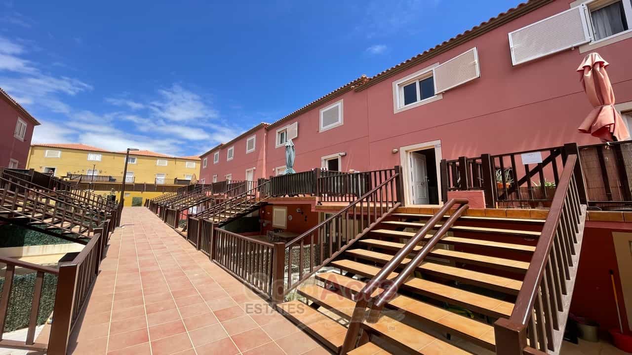 House in Puerto del Rosario, Canary Islands 10825121