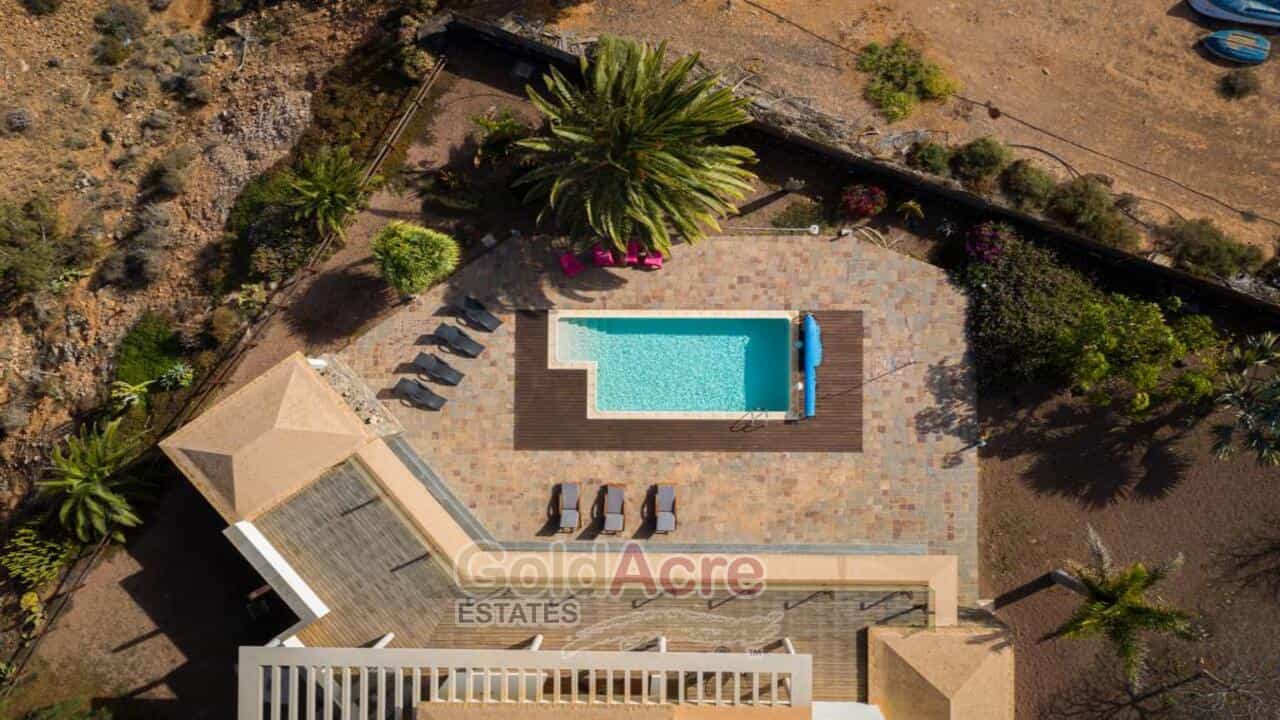 House in Betancuria, Canary Islands 10825132