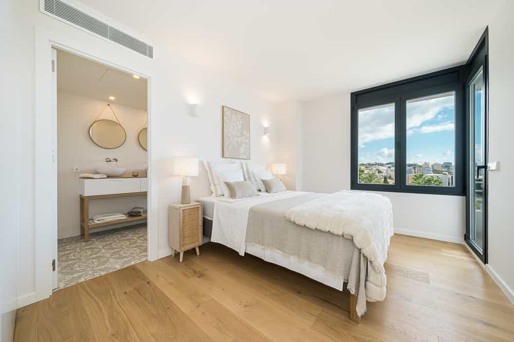 Condominium in Palma, Illes Balears 10825247