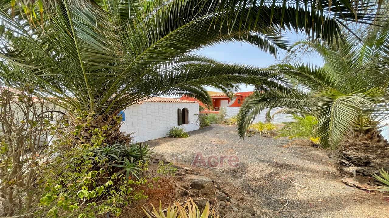 House in Parque Holandés, Canarias 10825253
