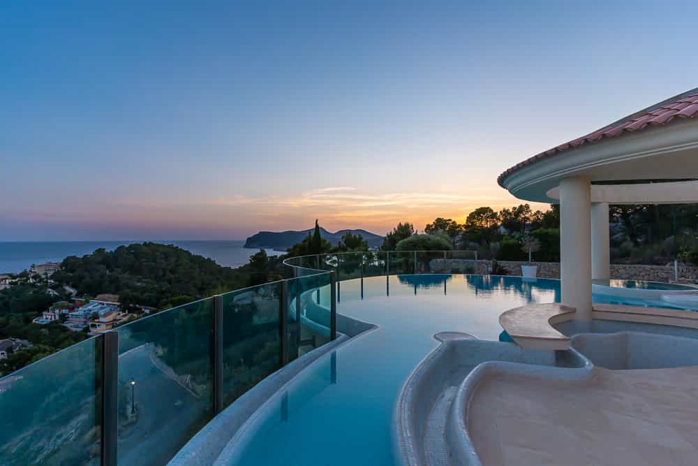 House in Costa de la Calma, Illes Balears 10825260