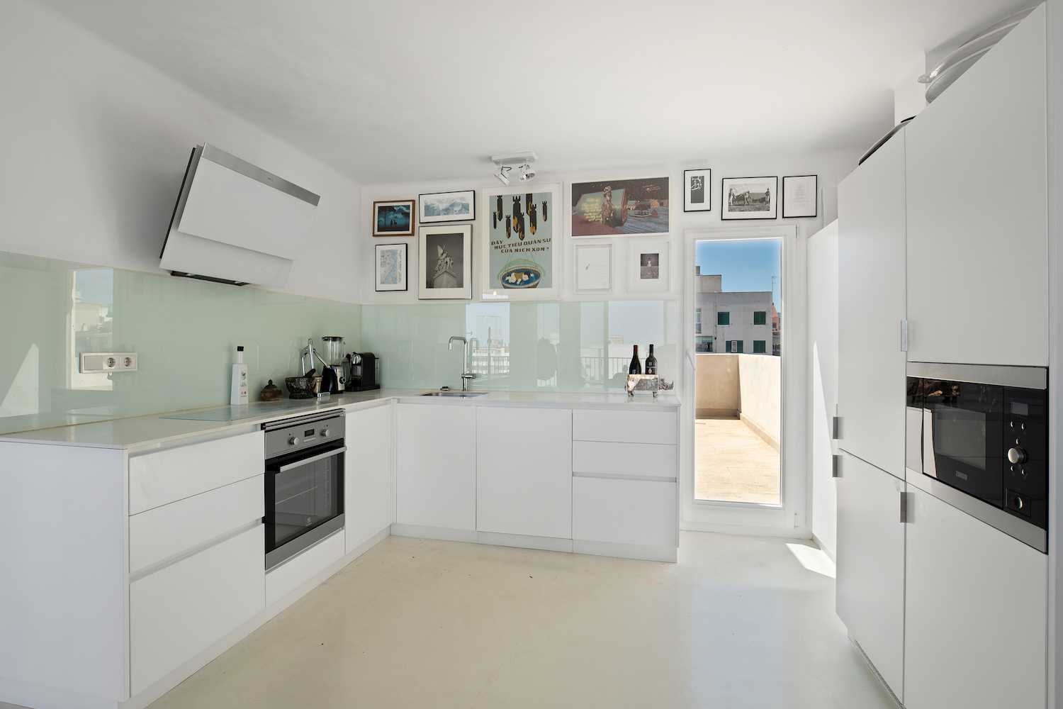 Condominium in Palma, Balearic Islands 10825299