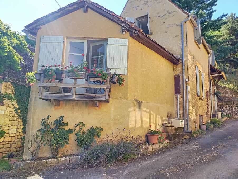 Rumah di Saint-Vincent-de-Cosse, Nouvelle-Aquitaine 10825396