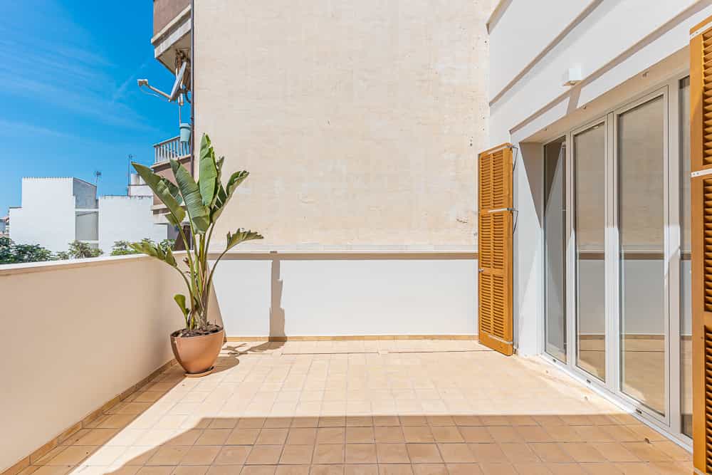 Eigentumswohnung im Palma, Balearen 10825421